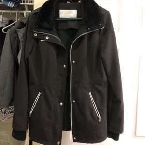 Jessica Simpson coat with faux fur collar like new